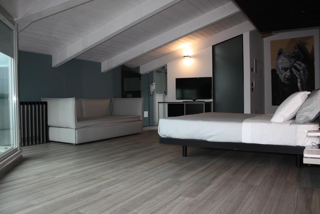 Hotel San Giorgio Річчоне Номер фото